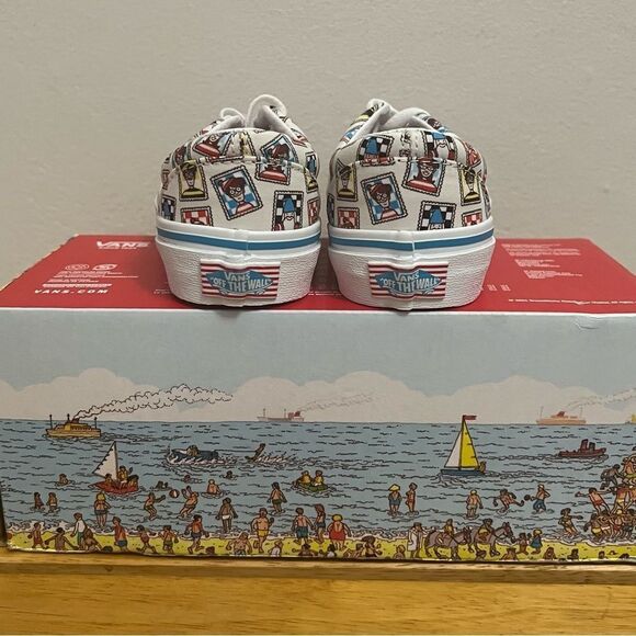 Vans Wheres Waldo? Limited‎ Edition Canvas Sneakers Kids Sz 1 Athletic Shoes Y2K - Picture 7 of 10